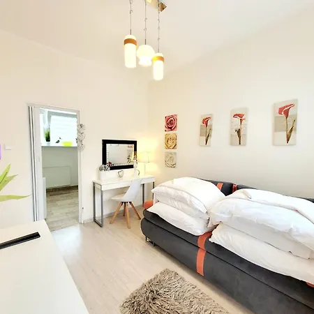 Cudowna Wyspa 아파트 *