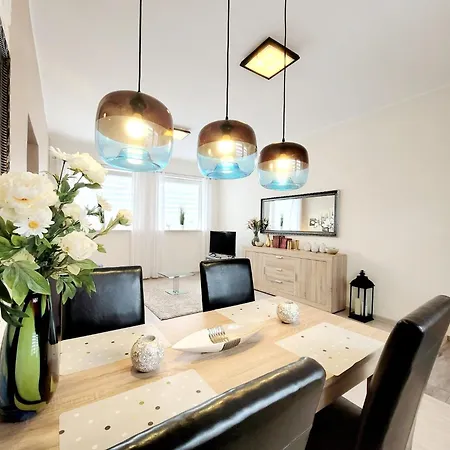 Cudowna Wyspa 公寓 斯维诺乌伊希切